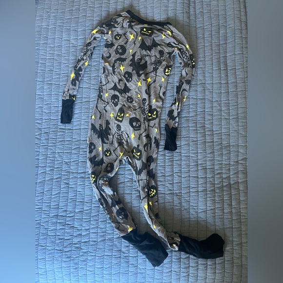 Little Sleepies 2T Halloween Zippy Pajamas - Picture 3 of 3